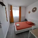 Lägenhet Grand 3 Bedroom Dijon