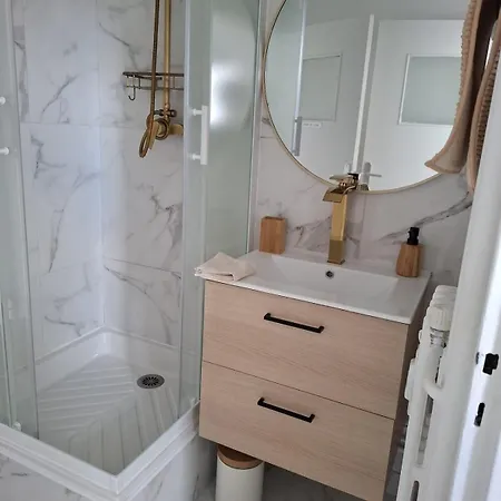 Grand 3 Bedroom Apartamento Dijon