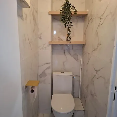 Grand 3 Bedroom Apartment