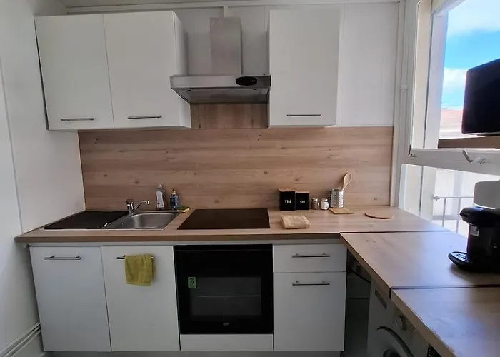 Апартаменты Grand 3 Bedroom Дижон