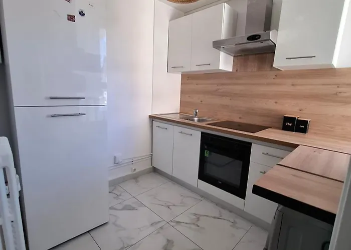 Grand 3 Bedroom Appartement Dijon