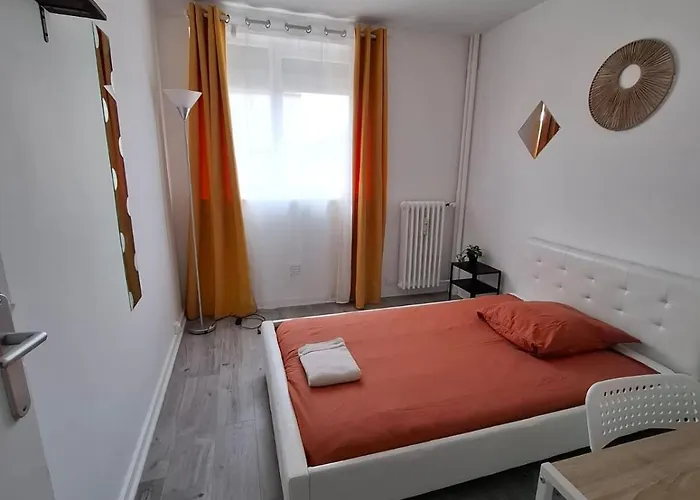 Апартаменты Grand 3 Bedroom Дижон